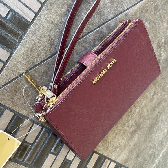 Michael Kors Jet Set Travel Large Double Zip Wristlet Wallet Dark Cherry Leather - Picture 2 of 16